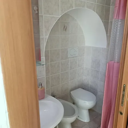 Junno Civico 9 Angèline * Mattinata