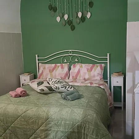 Junno Civico 9 Angèline