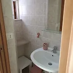 Junno Civico 9 Angeline מאטינאטה