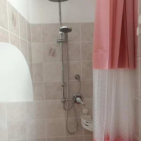 Junno Civico 9 Angeline *